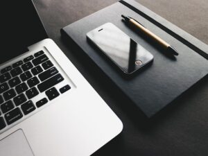Edición Esencial – Curso Autoguiado: Inteligencia Artificial Generativa para Diseñadores Instruccionales